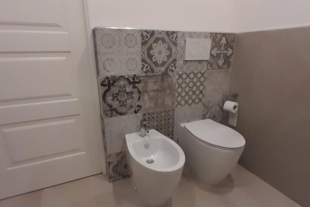 לצ'ה Casa Vacanze Laura1 מראה חיצוני תמונה